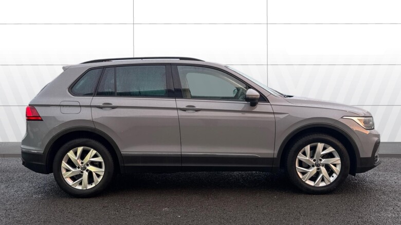 Volkswagen Tiguan 1.5 TSI 150 Life 5dr DSG Petrol Estate